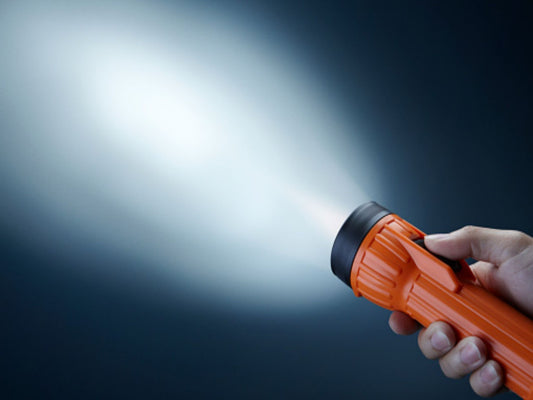 What is the concentrating principle of LED flashlight ?