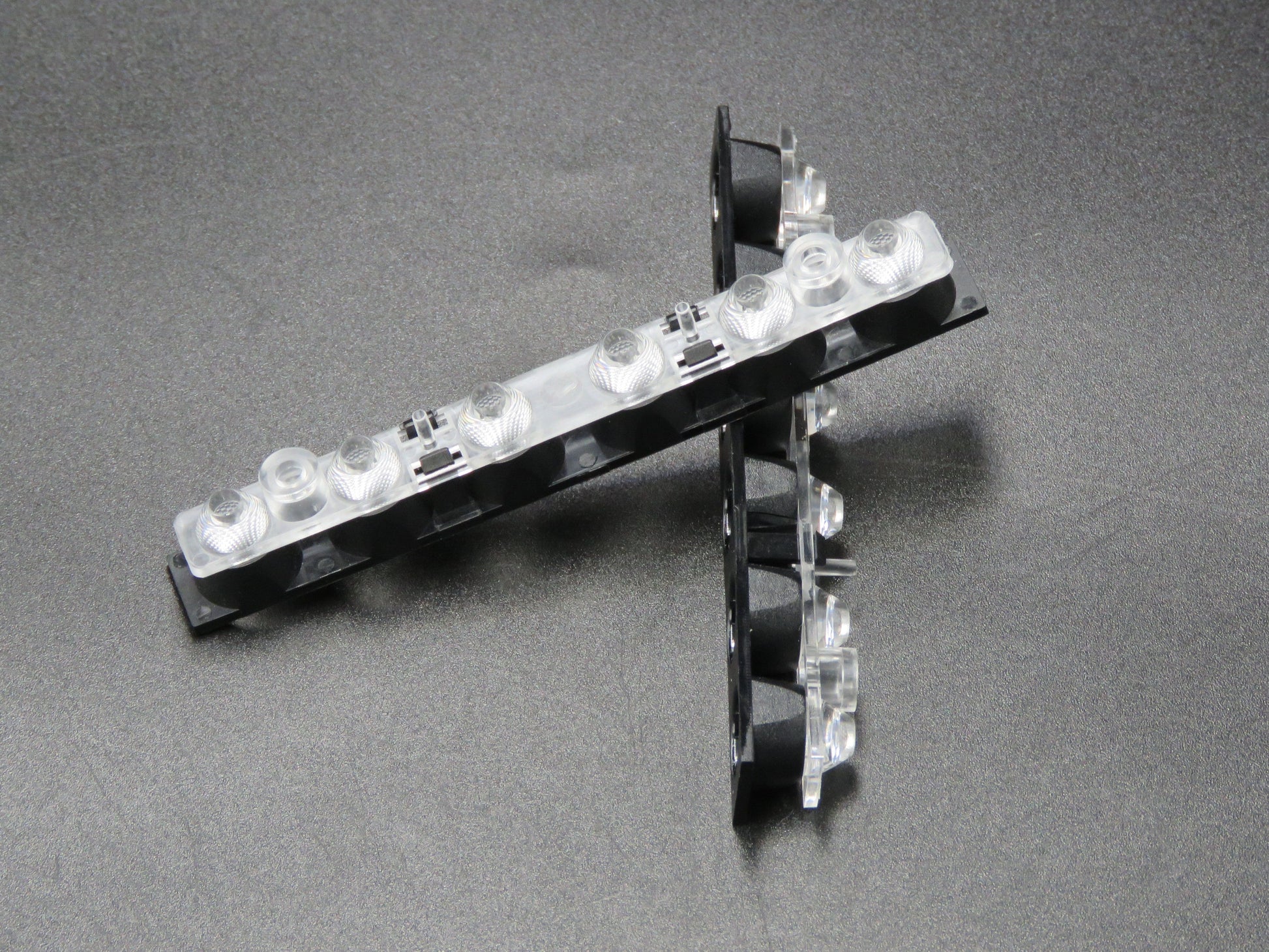 12mm 24stupňové magnetické čočky s lineárním světlem Výrobci čoček s LED optikou (2)