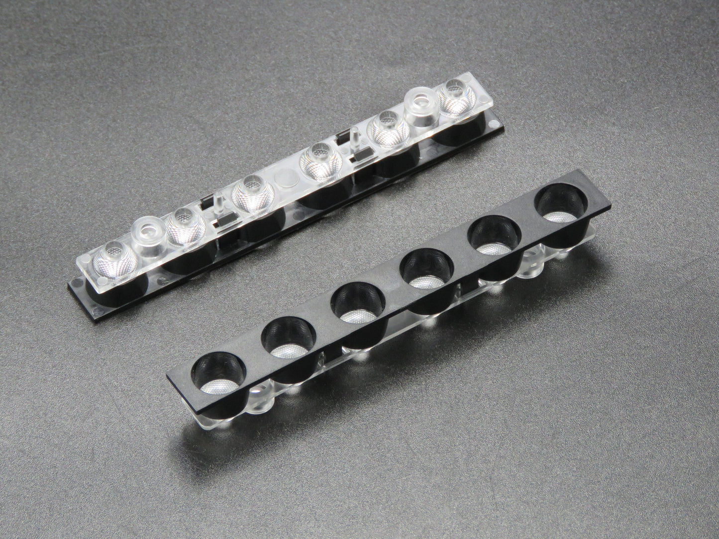 Lentilles de lumière linéaires magnétiques de 12 mm à 24 degrés Led Optics Lens Manufacturers (7)