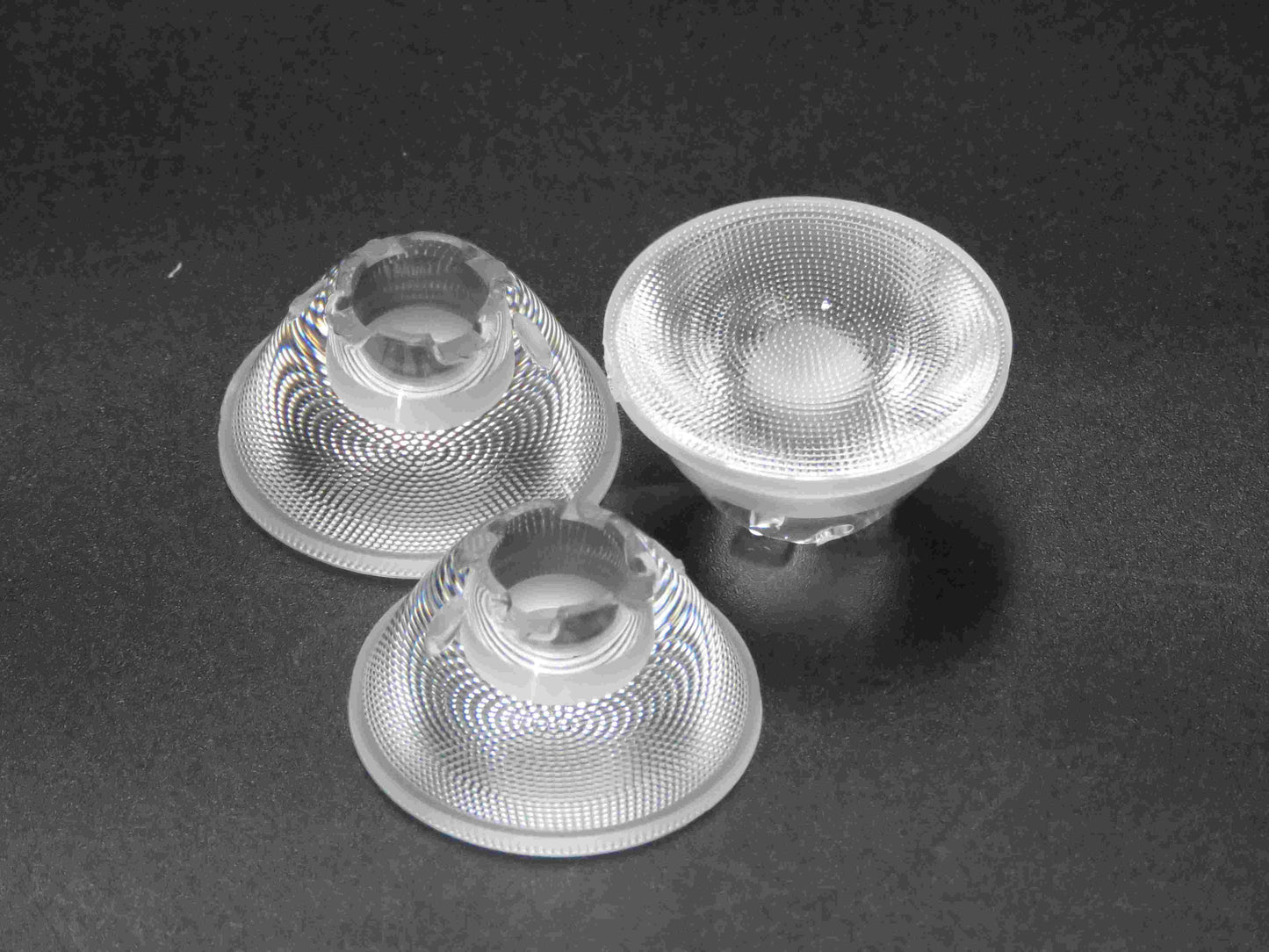 Κατάλληλα φώτα οδηγών Optical Pmma Commercial Industrial Lighting Led Spotlight COB φακός